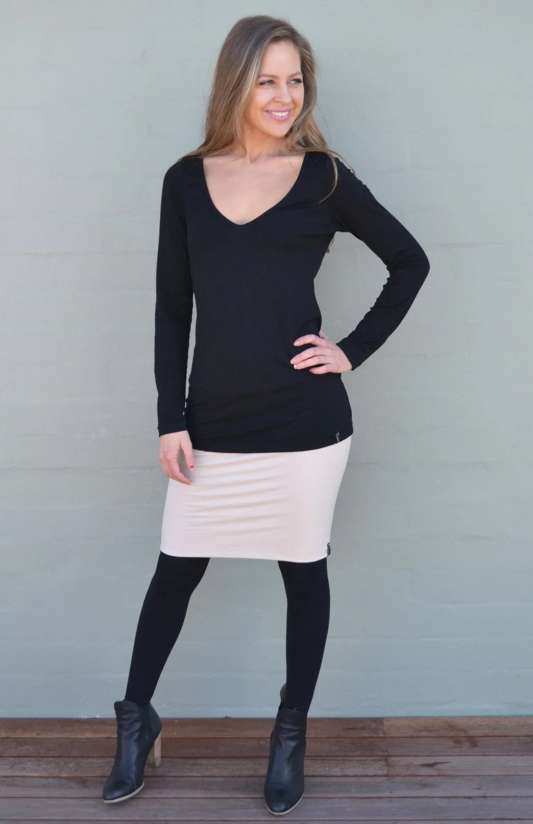 V-Neck Top - Rib (size 10)
