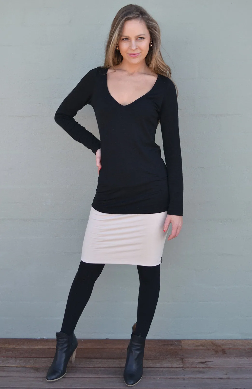 V-Neck Top - Rib (size 10)