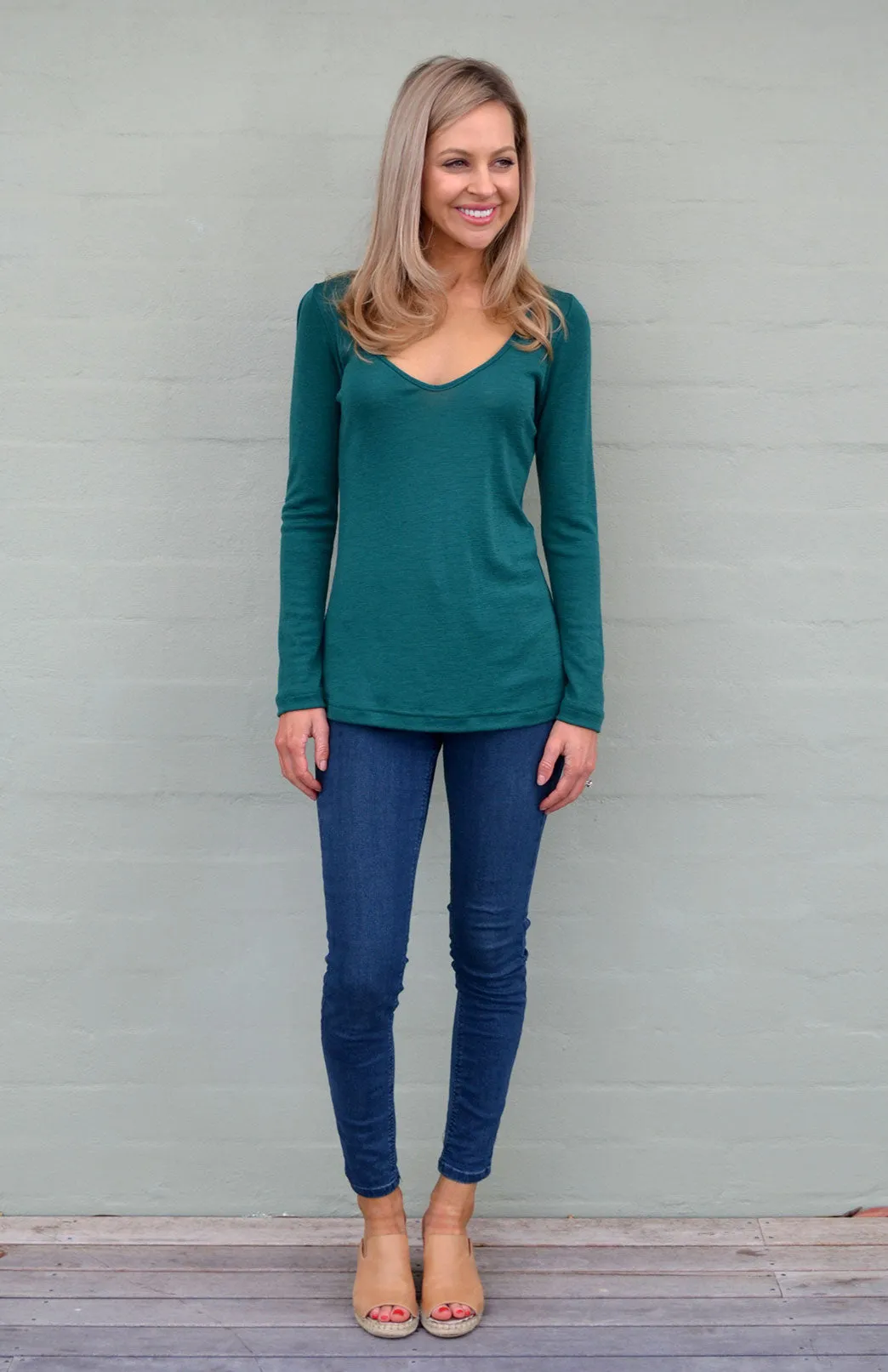 V-Neck Top - Rib (size 10)