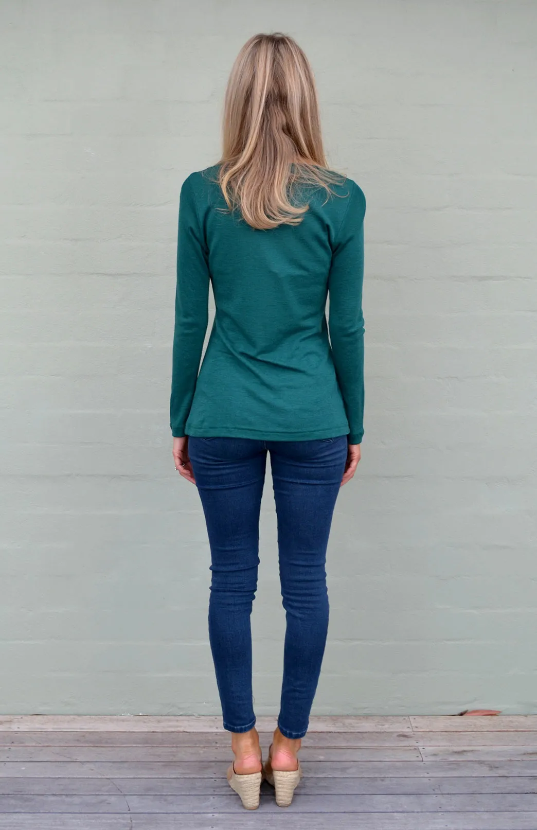 V-Neck Top - Rib (size 10)
