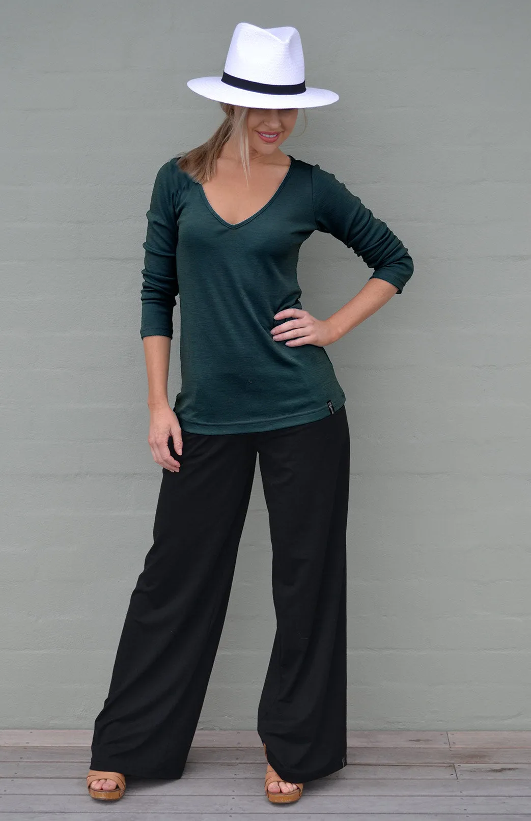 V-Neck Top - Rib (size 10)