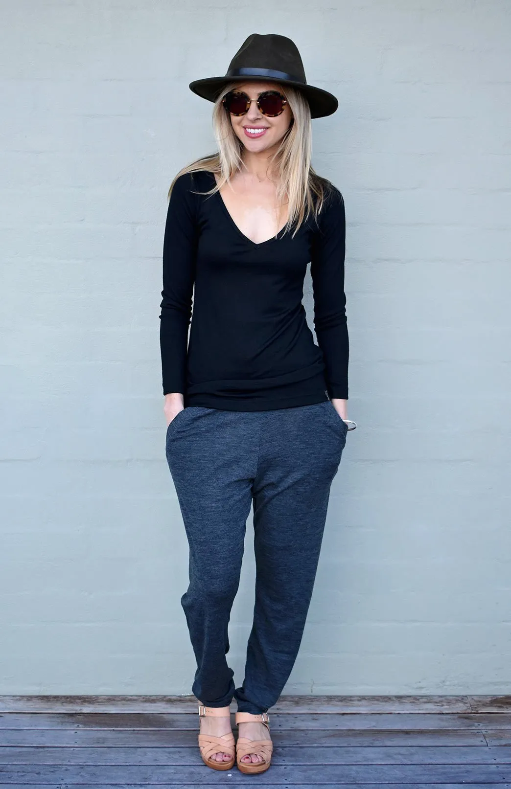 V-Neck Top - Rib (size 10)